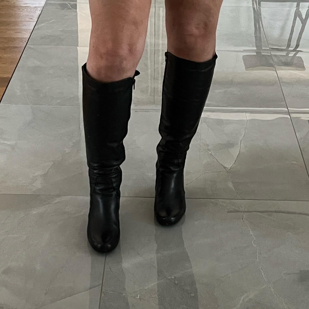 CIAK black leather boots